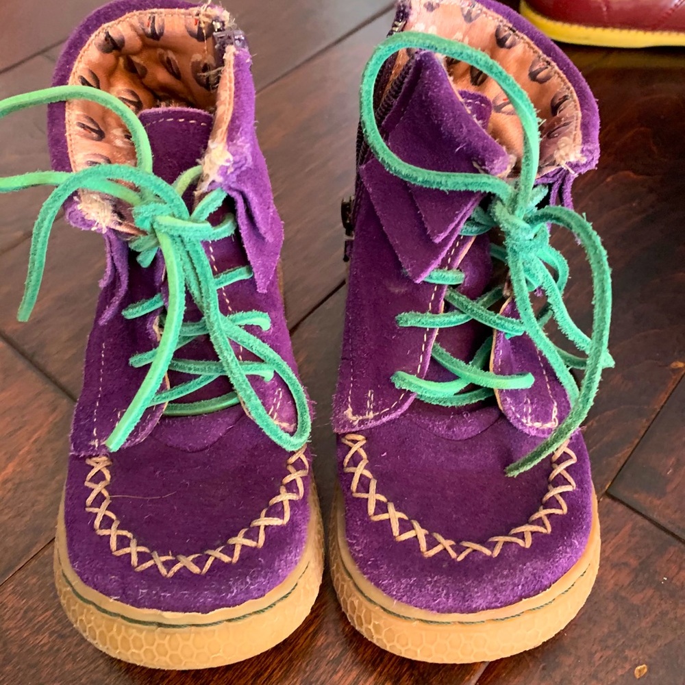 Livie & Luca Hopper tie zip boots grape 9